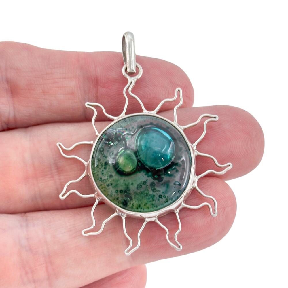 Vintage Sterling Silver 925 Green Glass Sun Pendant